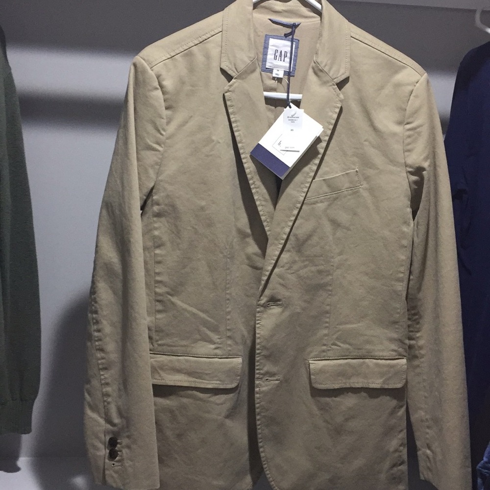 Khaki Gap blazer. (New With Tags)